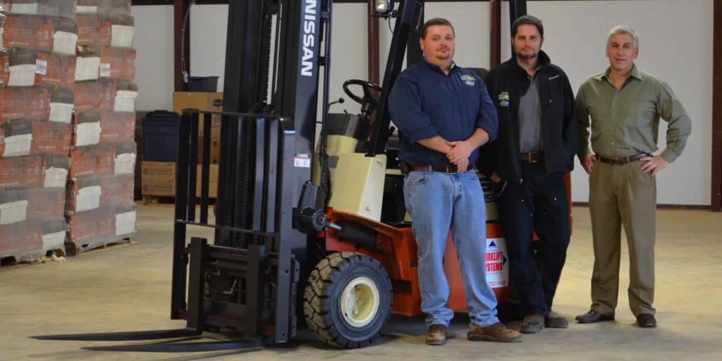 Forklift Systems donates forklift to The Elephant Sanctuary